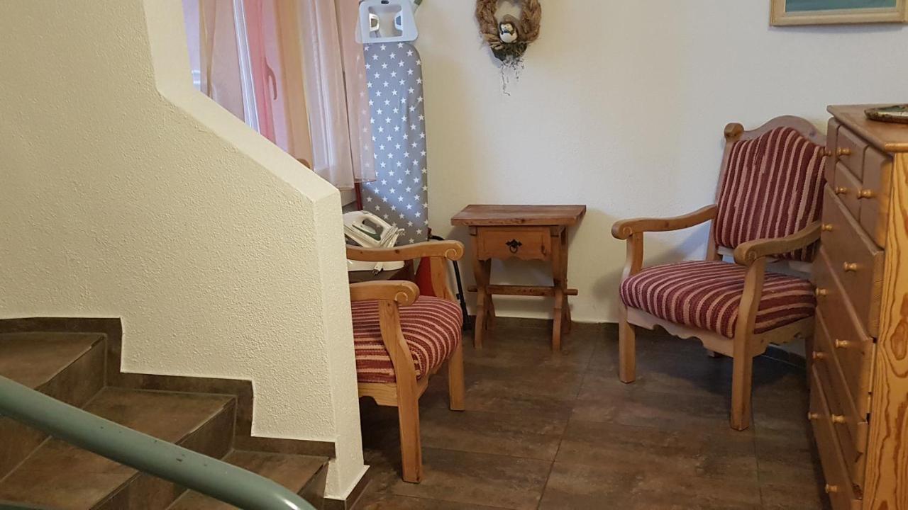 Bellarosa Apartment Еметен Екстериор снимка