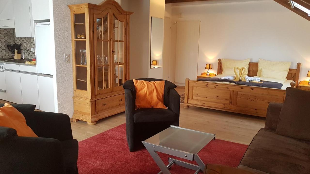 Bellarosa Apartment Еметен Екстериор снимка